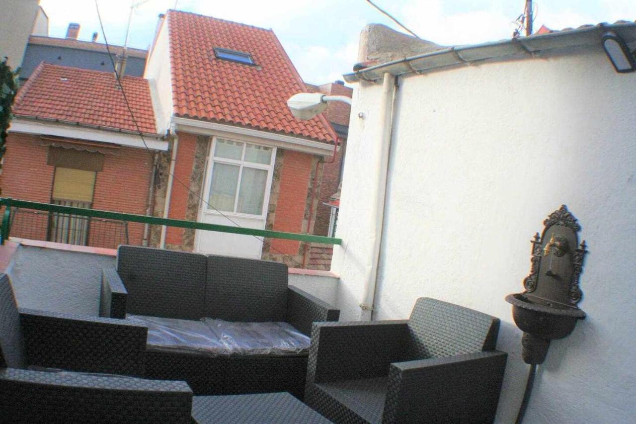 Apartamento Con Terraza Centrico Moderno Nuevo Madrid Luaran gambar