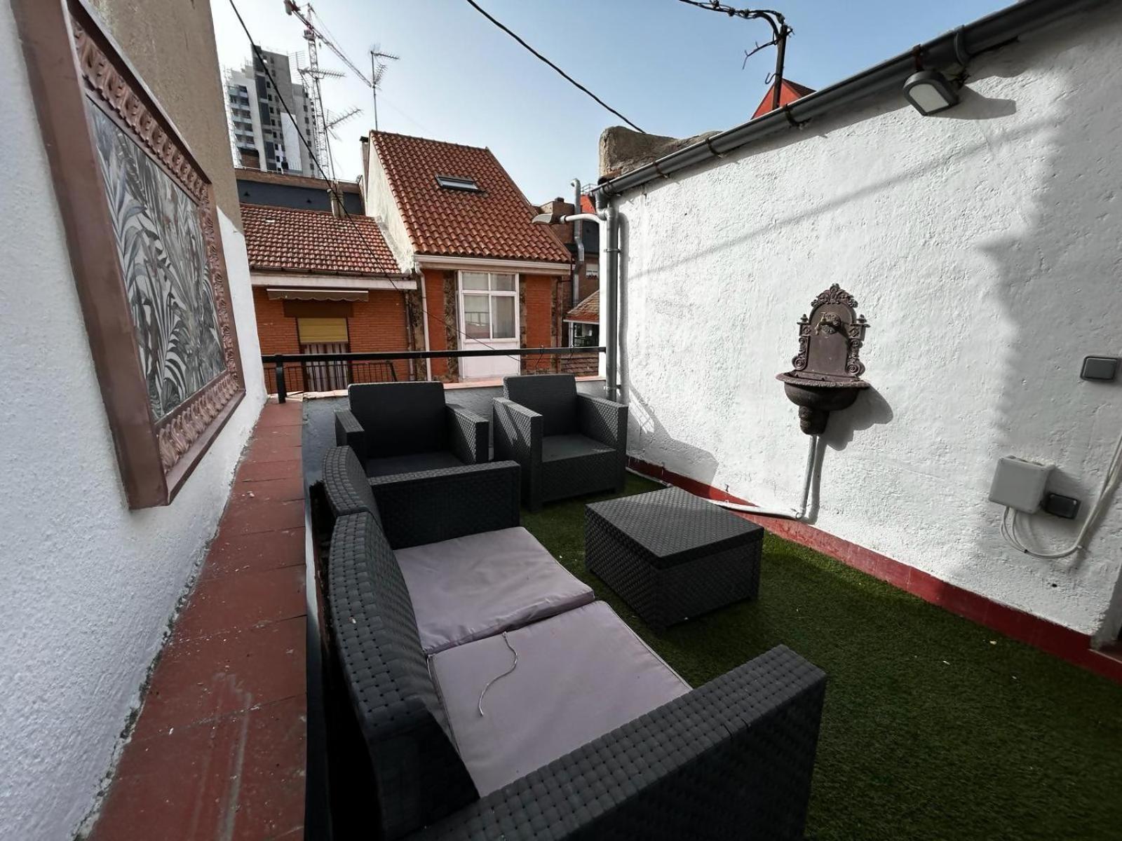 Apartamento Con Terraza Centrico Moderno Nuevo Madrid Luaran gambar